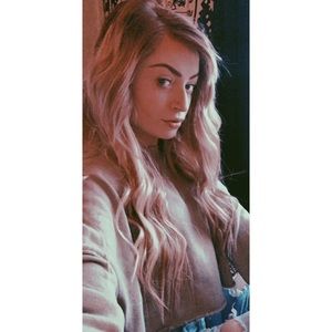 Meet your Posher, Jenna